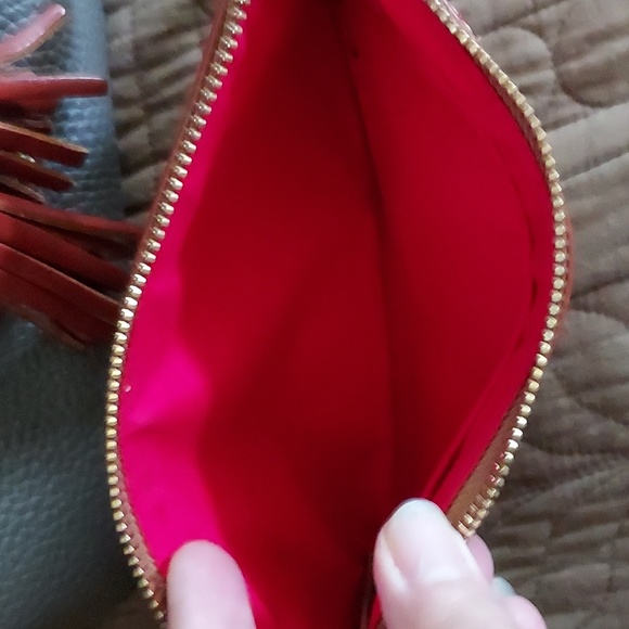 Dooney and bourke handbag and wristlet - Picture 8 of 8